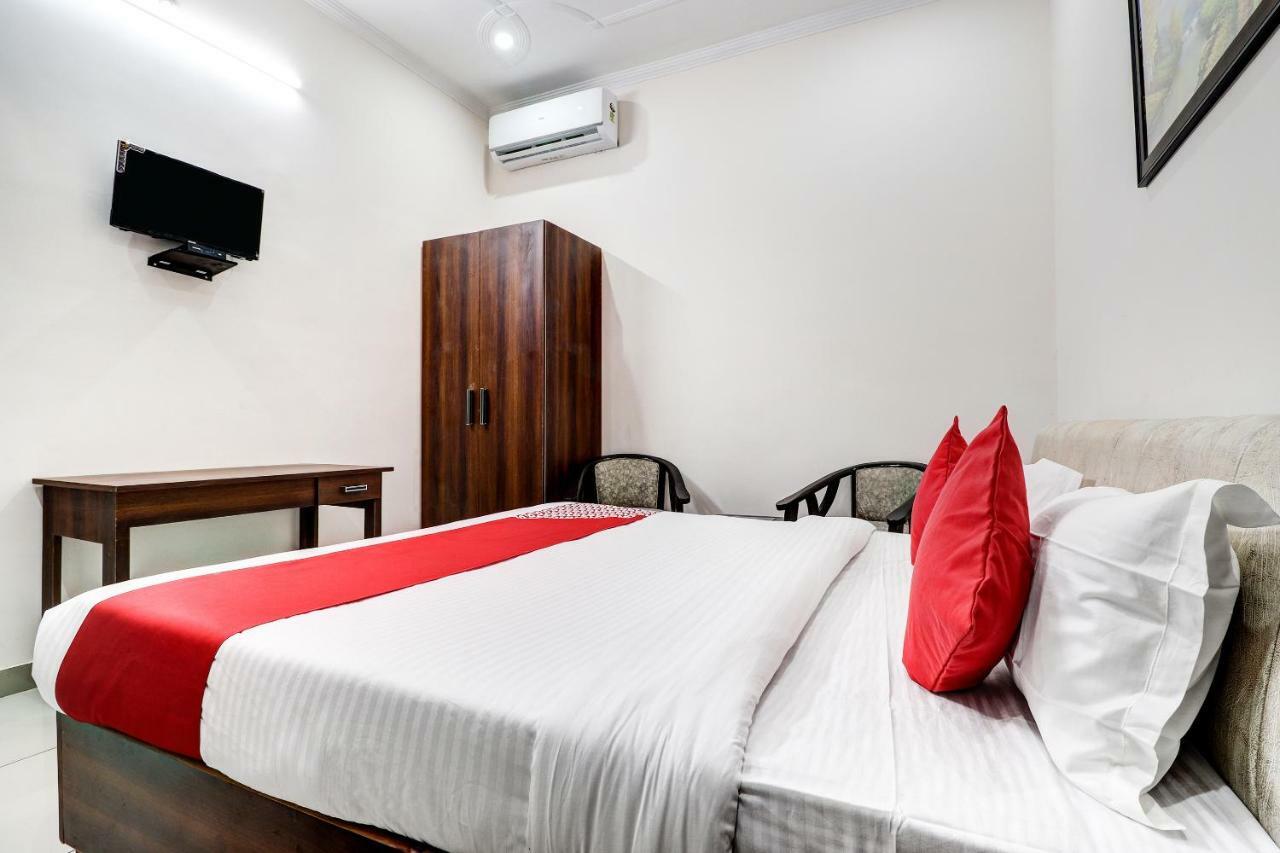Oyo 38208 Hotel Prakash Kunj Лакхнау Екстер'єр фото
